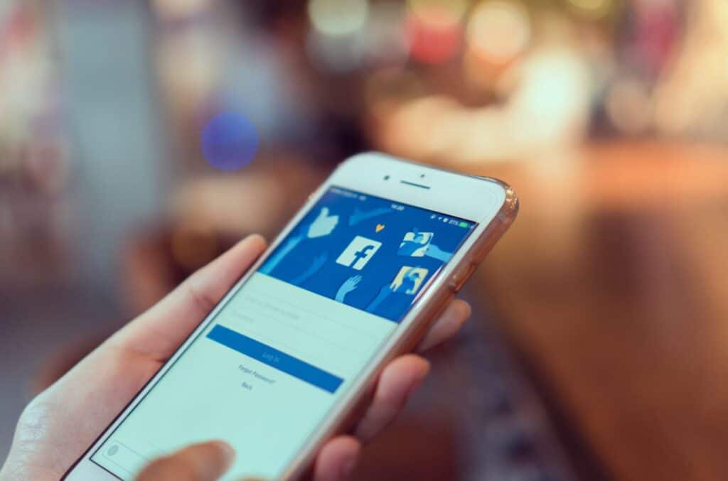 pub facebook pour les pros
