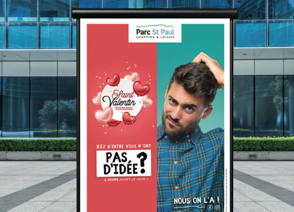 Abri bus graphisme pour le Parc Saint Paul